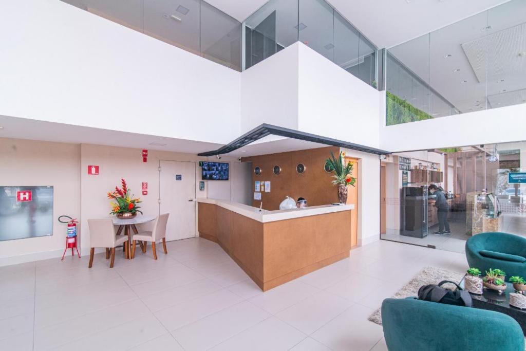 Gold Flat Manaira 602 Aparthotel *